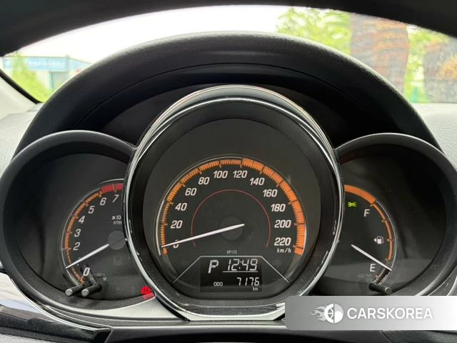 Toyota YARIS L Zhixuan 2023 Белый из Китая, фото 5