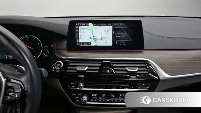 BMW 5 Series (G30) 2018 Серый из Кореи, фото 5