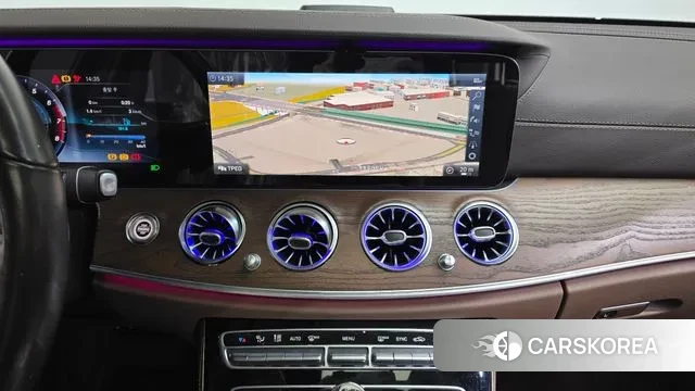 Mercedes-Benz E-Class W213 2018 Белый из Кореи, фото 5