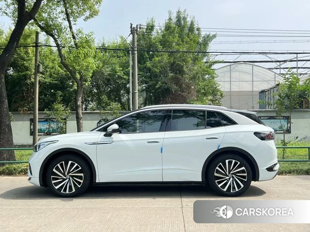 Volkswagen ID.4 X 2023 Белый из Китая, фото 5