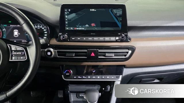 Kia Seltos 2022 Серый из Кореи, фото 5