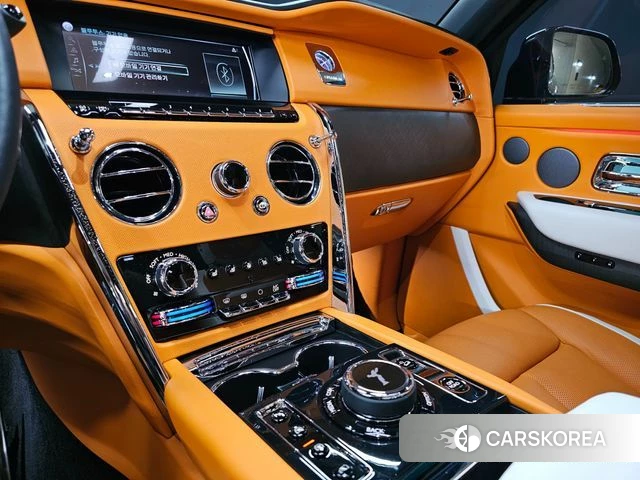 Rolls-Royce Cullinan 2023 Темно-зеленый из Кореи, фото 5