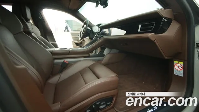 Porsche Taycan 2022 Серебристо-серый из Кореи, фото 5