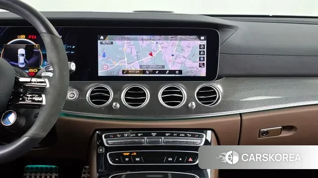 Mercedes-Benz E-Class W213 2021 Белый из Кореи, фото 5