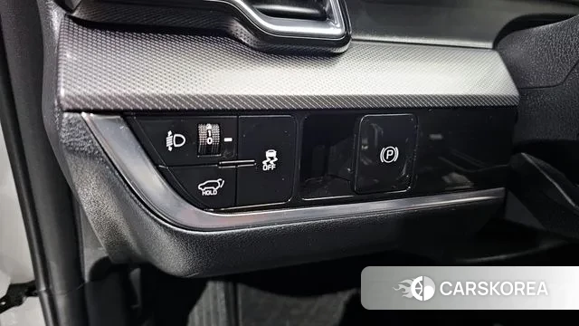 Kia Sportage 5th Generation 2021 Белый из Кореи, фото 5