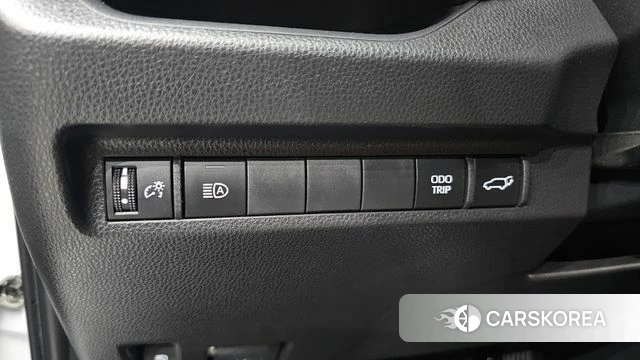 Toyota RAV4 5th Generation 2024 Белый из Кореи, фото 5