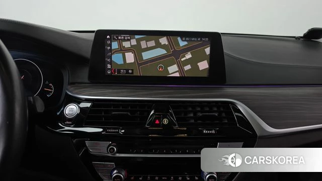 BMW 5 Series (G30) 2019 Синий из Кореи, фото 5