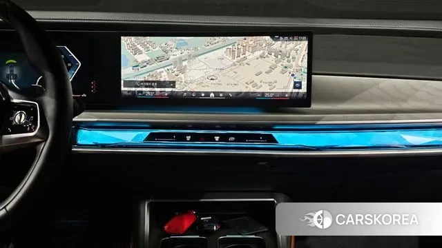 BMW 7 Series (G70) 2023 Серый из Кореи, фото 5