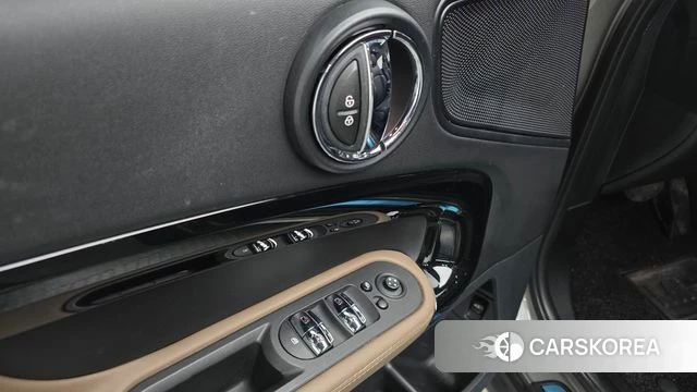 Mini Cooper Countryman 2020 Песочный из Кореи, фото 5