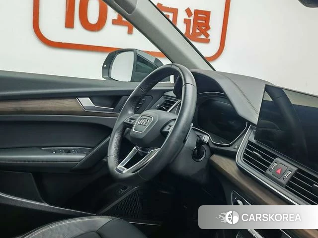 Audi Q5L 2023 Черный из Китая, фото 5