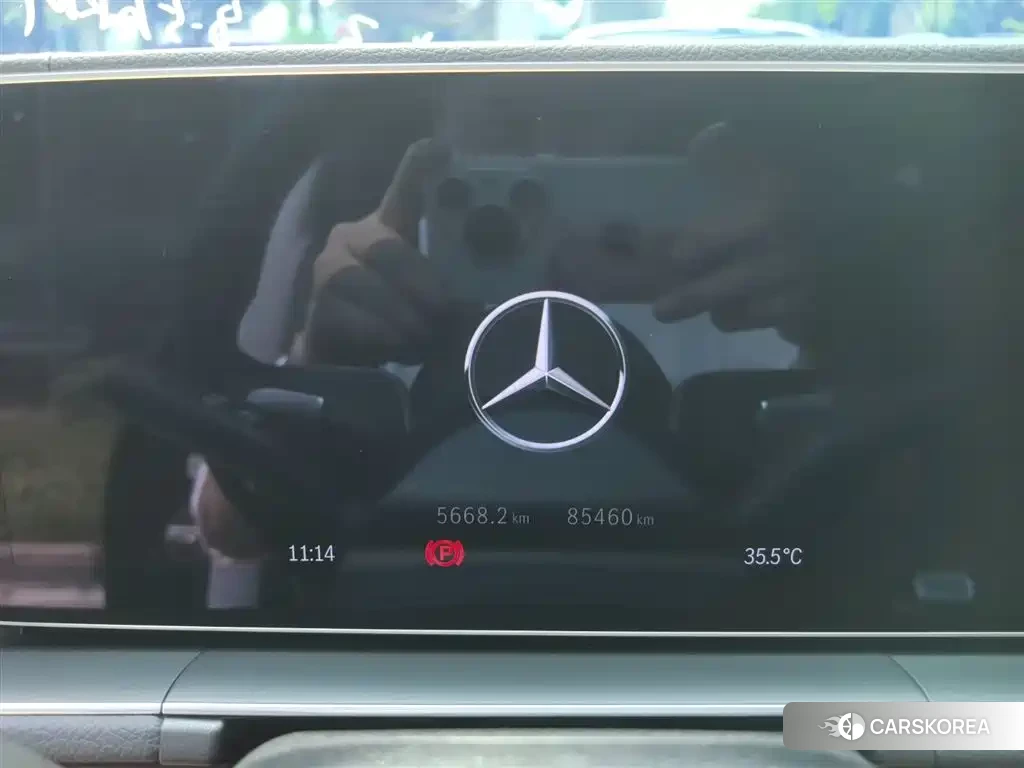 Mercedes-Benz GLE (imported) 2024 Черный из Китая, фото 5