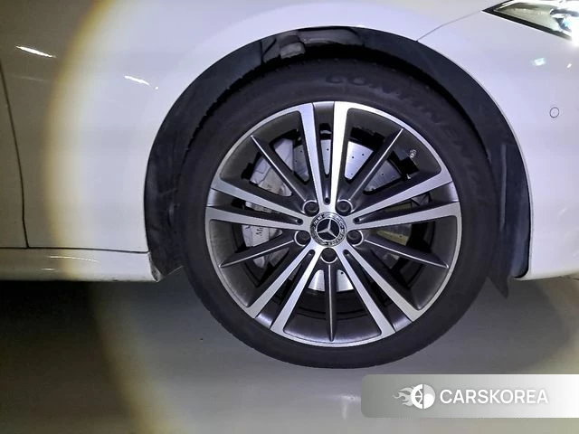Mercedes-Benz CLS-Class C257 2019 Белый из Кореи, фото 5