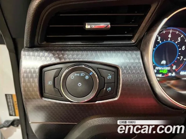 Ford Mustang 2018 Белый из Кореи, фото 5