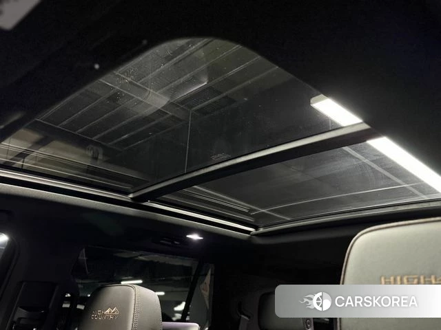 Chevrolet (GM Daewoo) Tahoe 2023 Черный из Кореи, фото 5