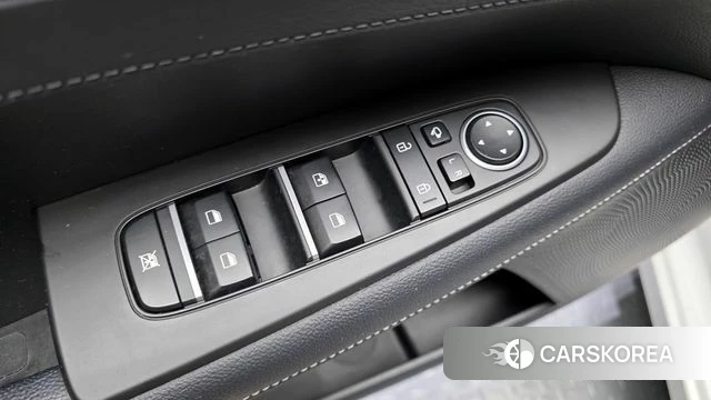 Kia The New K3 2nd generation 2023 Белый из Кореи, фото 5