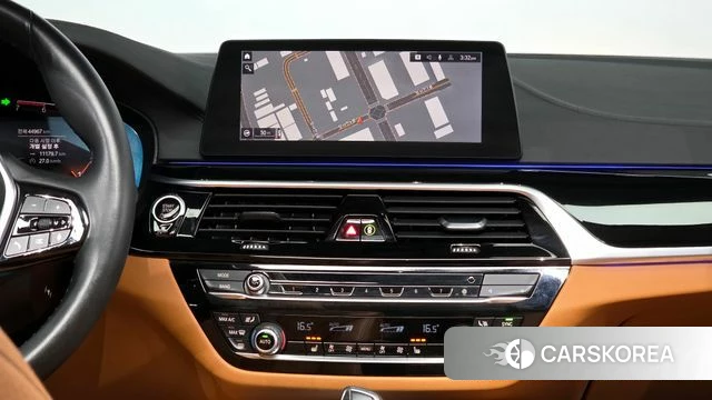 BMW 5 Series (G30) 2020 Синий из Кореи, фото 5