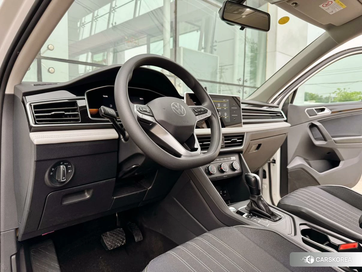 Volkswagen Tiguan L 2021 Белый из Китая, фото 5