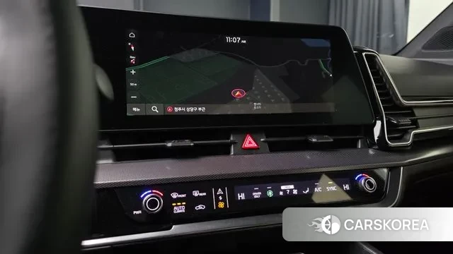 Kia Sportage 5th Generation Hybrid 2023 Белый из Кореи, фото 5