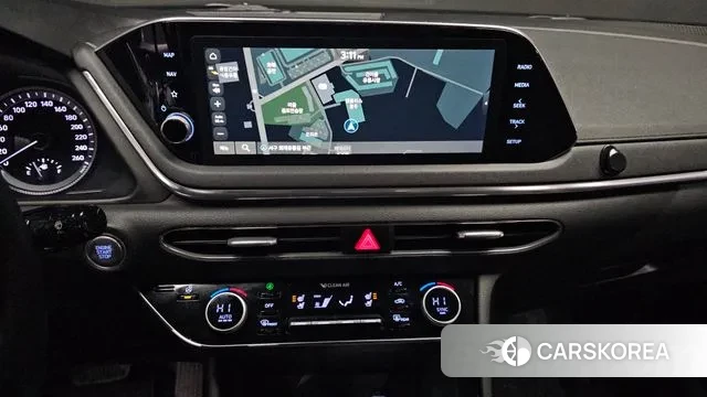 Hyundai Sonata (DN8) 2019 Серебристо-серый из Кореи, фото 5