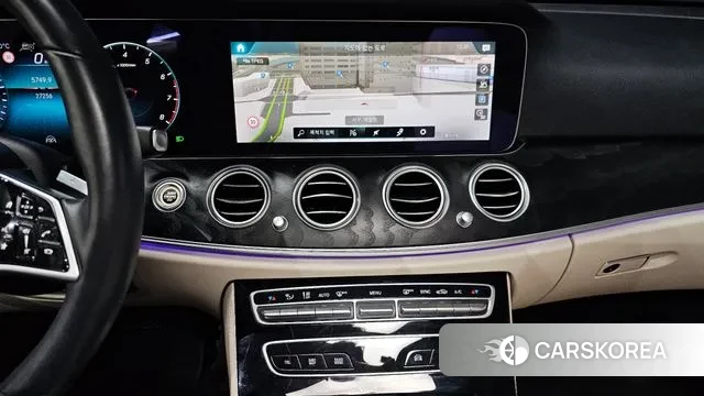 Mercedes-Benz E-Class W213 2023 Серый из Кореи, фото 5