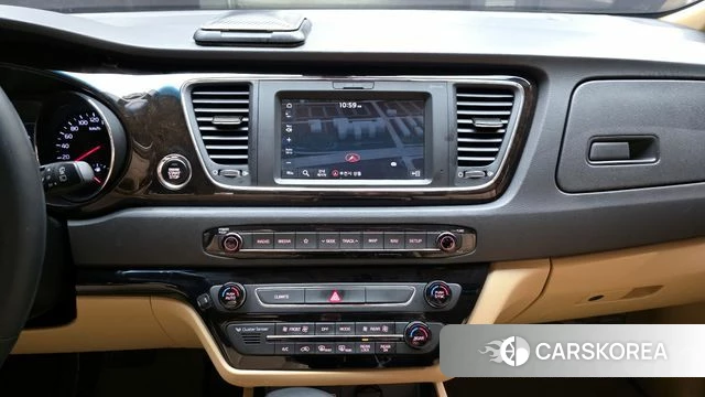 Kia The New Carnival 2018 Белый из Кореи, фото 5