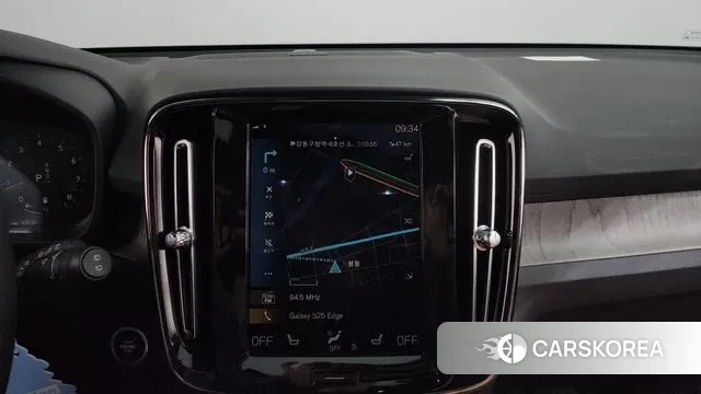 Volvo XC40 2021 Белый из Кореи, фото 5