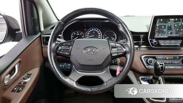 Hyundai The New Grand Starex 2018 Черный из Кореи, фото 5