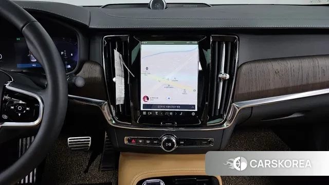 Volvo S90 2024 Белый из Кореи, фото 5