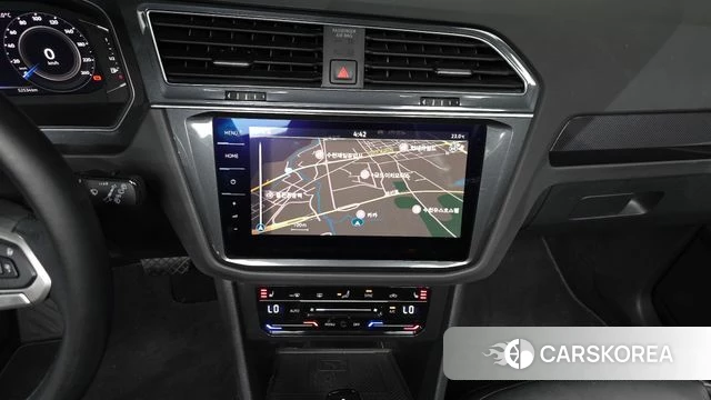 Volkswagen Tiguan second Generation 2022 Черный из Кореи, фото 5