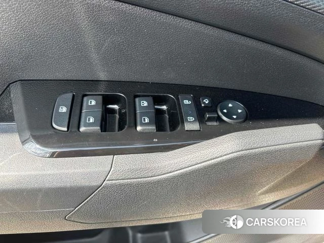 Kia Sportage 5th Generation 2021 Белый из Кореи, фото 5