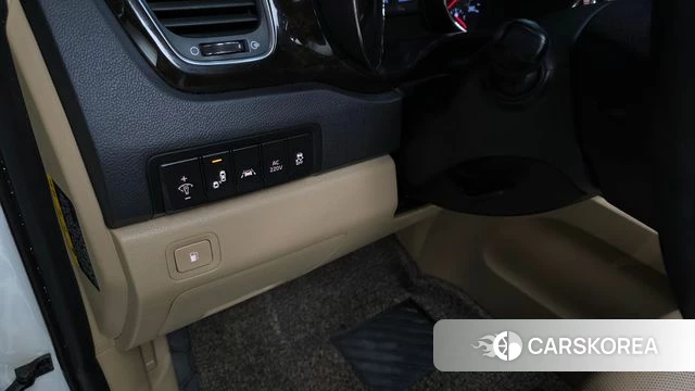 Kia The New Carnival 2019 Белый из Кореи, фото 5