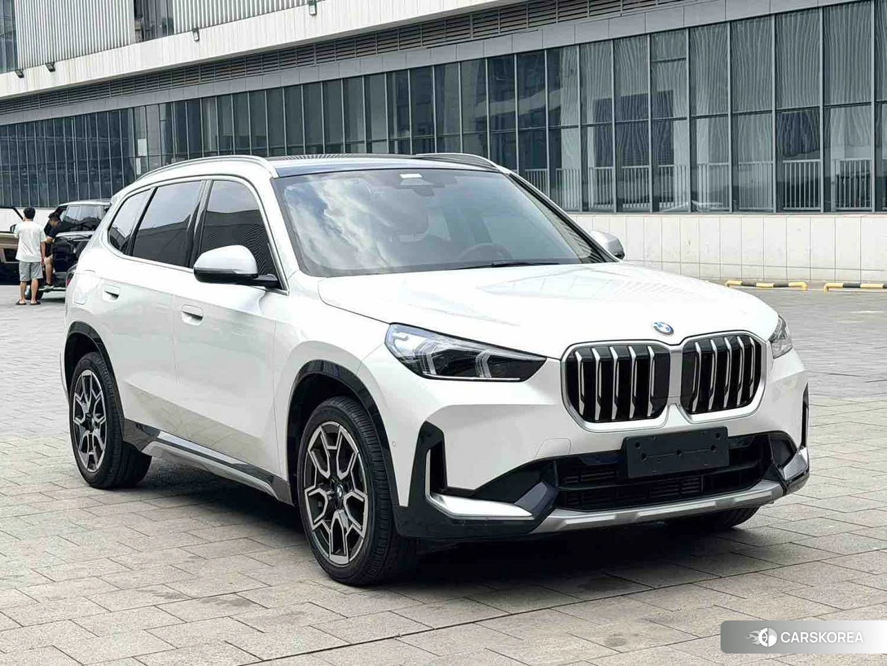 BMW X1 2023 Белый из Китая, фото 5