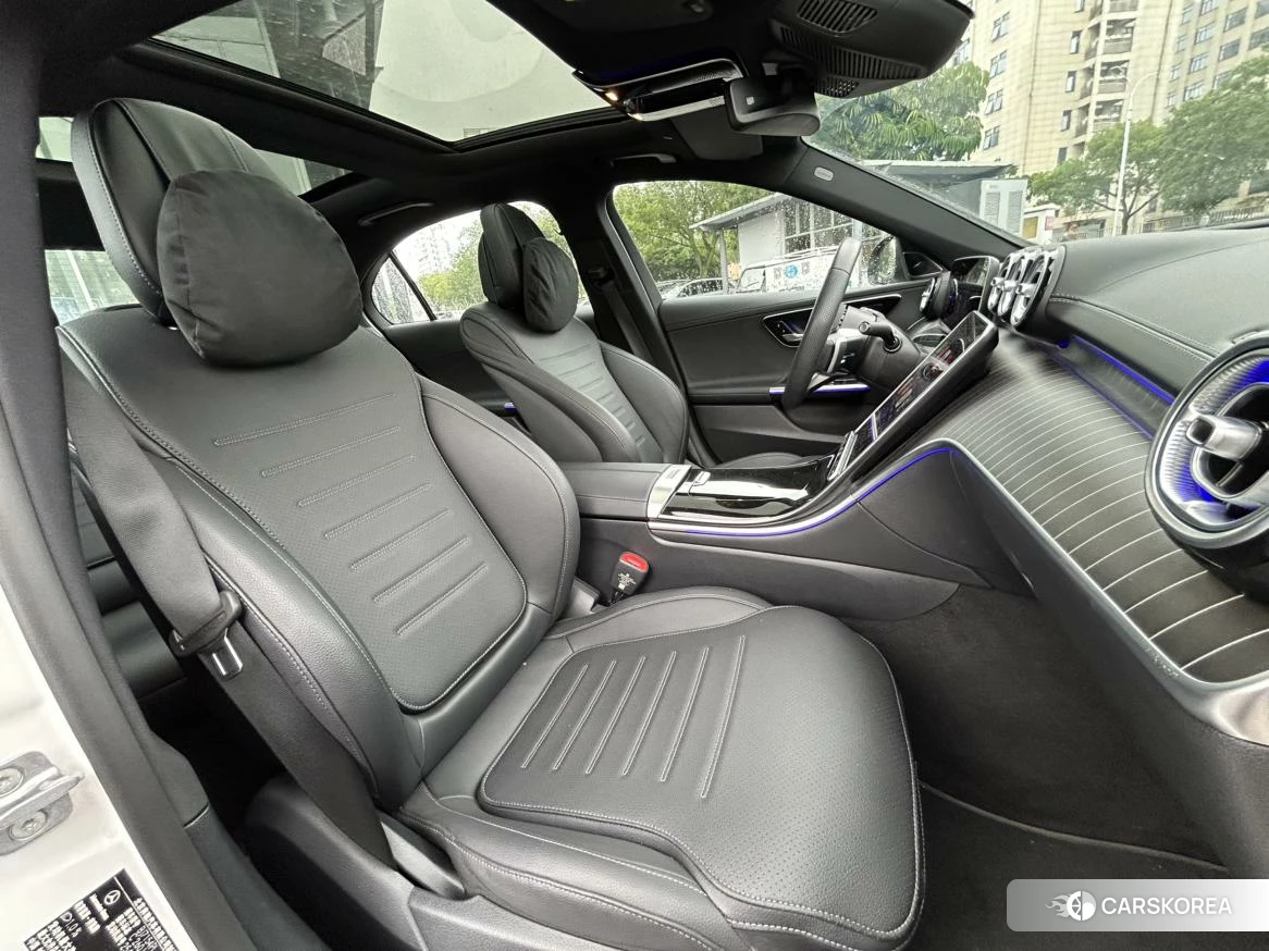 Mercedes-Benz Class C 2024 Белый из Китая, фото 5
