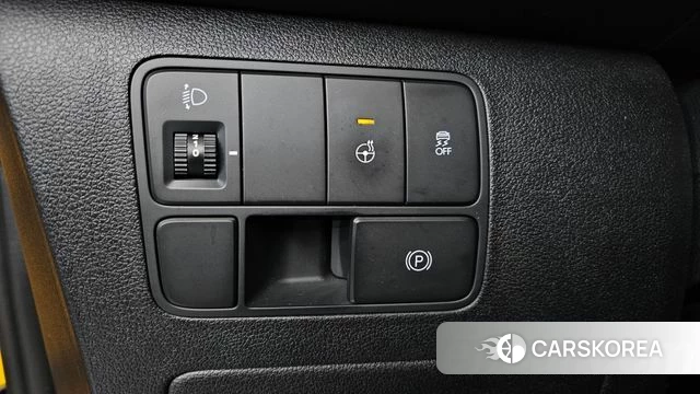 Hyundai Staria 2022 Желтый из Кореи, фото 5