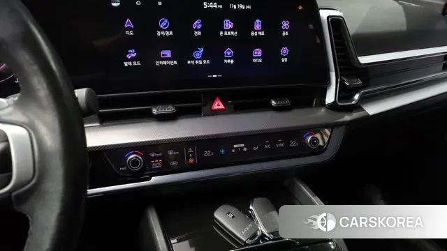 Kia Sportage 5th Generation 2022 Белый из Кореи, фото 5