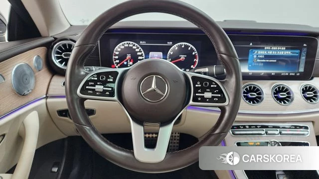 Mercedes-Benz E-Class W213 2019 Темно-зеленый из Кореи, фото 5