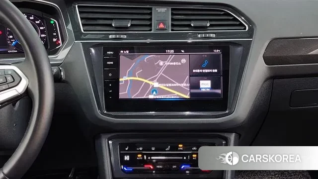 Volkswagen Tiguan second Generation 2022 Белый из Кореи, фото 5