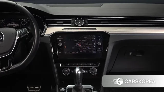 Volkswagen Arteon 2019 Белый из Кореи, фото 5