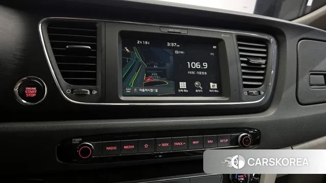 Kia The New Carnival 2018 Белый из Кореи, фото 5