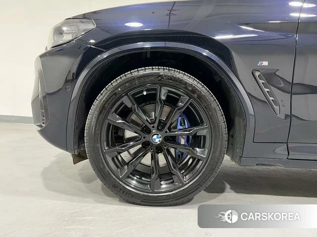 BMW X4 2023 Черный из Китая, фото 5