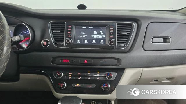 Kia The New Carnival 2020 Белый из Кореи, фото 5