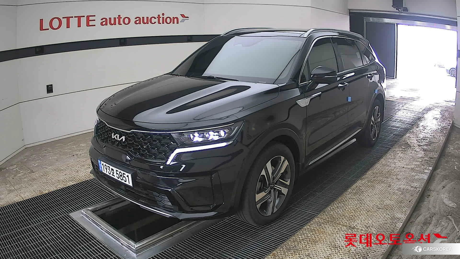 Kia Sorento Hybrid 2023 Черный из Кореи, фото 5