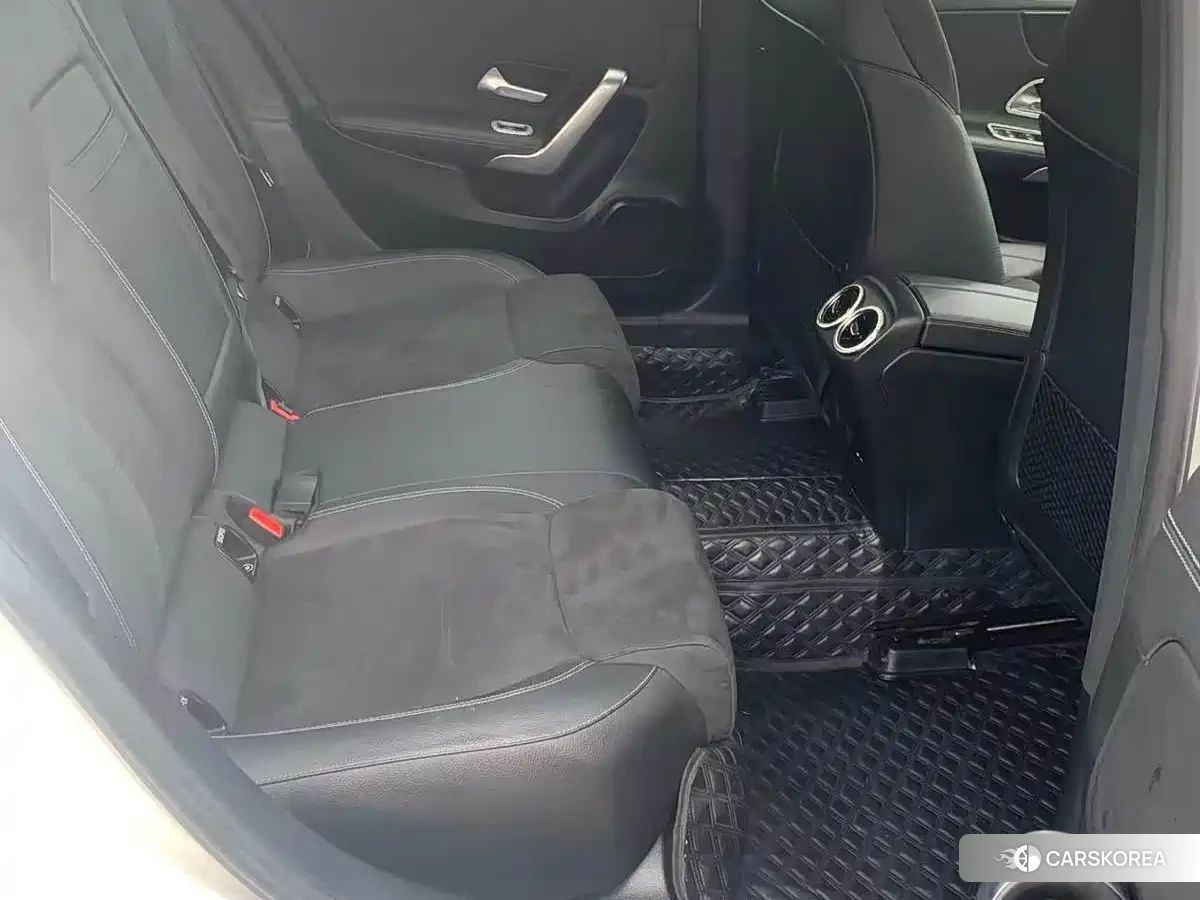 Mercedes-Benz A-Class 2021 Белый из Китая, фото 5