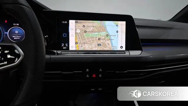 Volkswagen Golf 8th Generation 2024 Белый из Кореи, фото 5