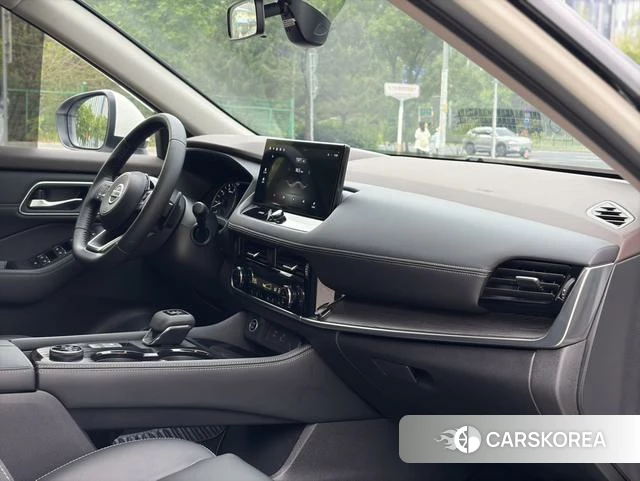 Nissan Qijun 2022 Белый из Китая, фото 5