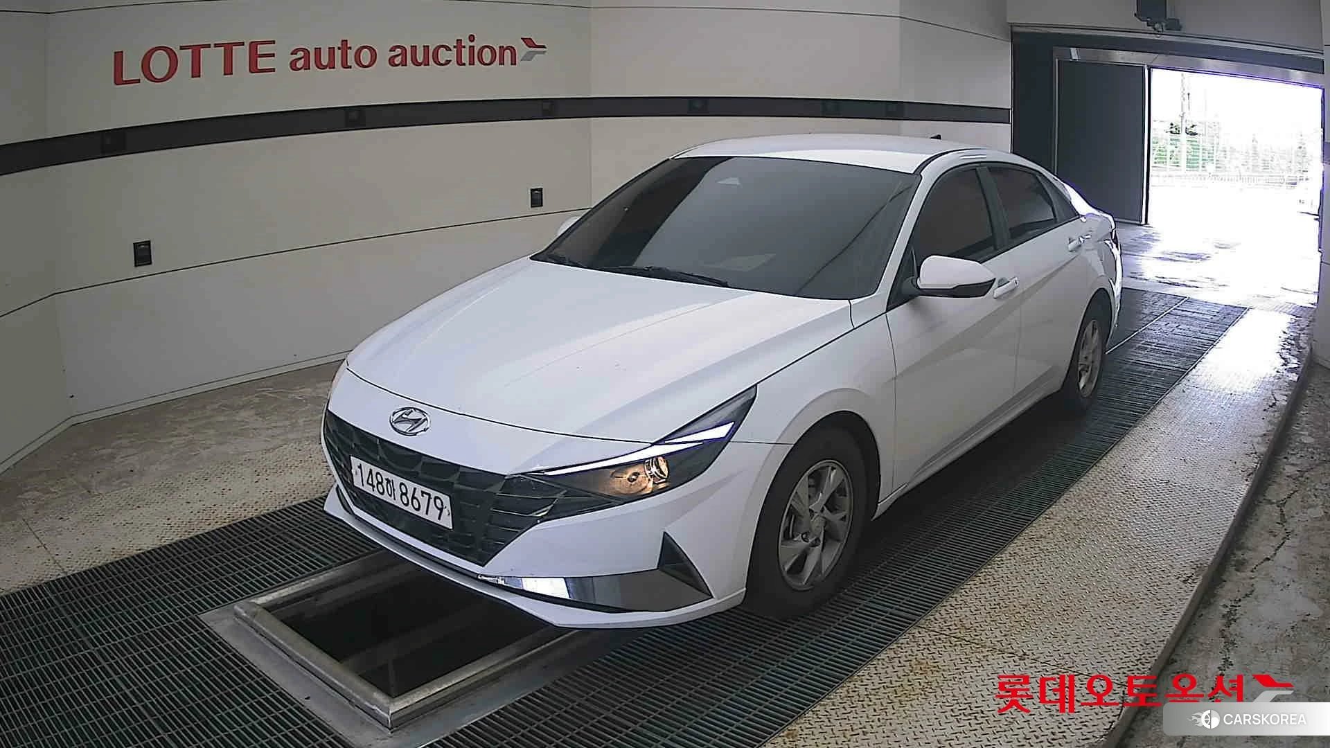 Hyundai Avante 2021 Polar White из Кореи, фото 5