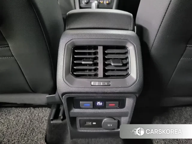 Volkswagen Tiguan second Generation 2020 Белый из Кореи, фото 5