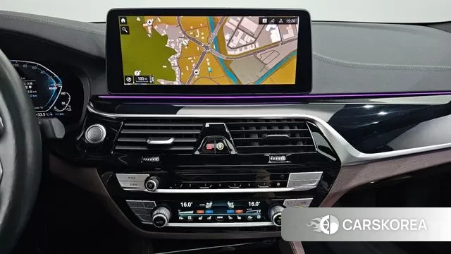 BMW 5 Series (G30) id 2890605 из Кореи 5