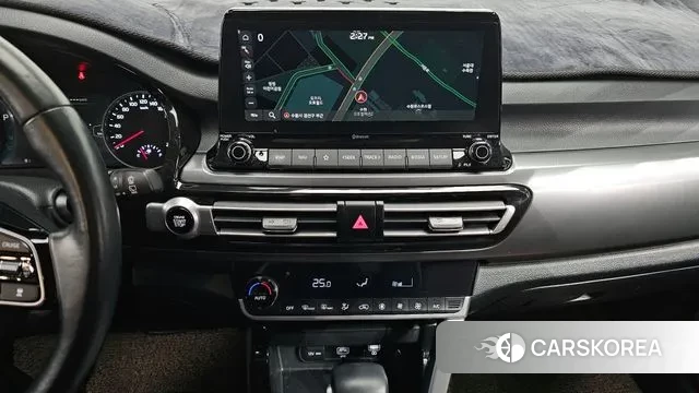 Kia Seltos 2022 Белый из Кореи, фото 5