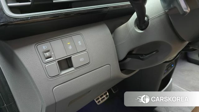 Hyundai Staria 2022 Черный из Кореи, фото 5